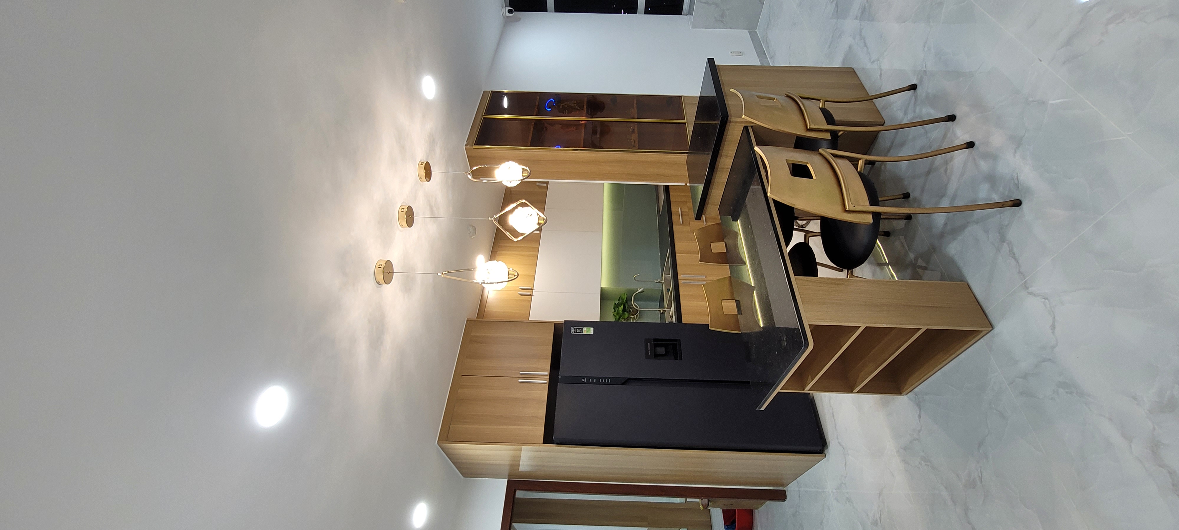 Căn hộ 2PN CC 6B Phạm Hùng